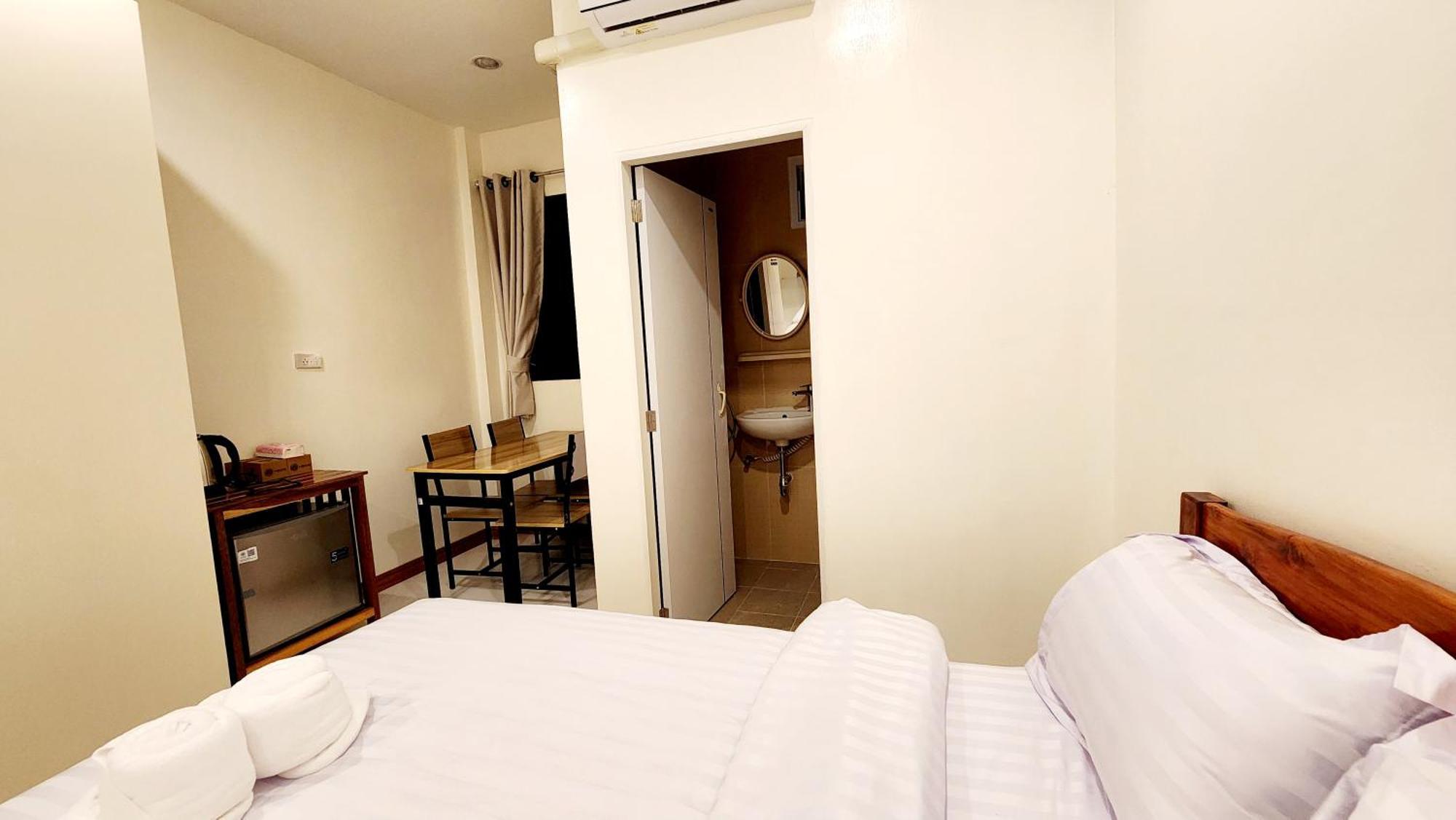 Chotika Hotel โรงแรมโชติกา ณ เชียงคาน Екстериор снимка
