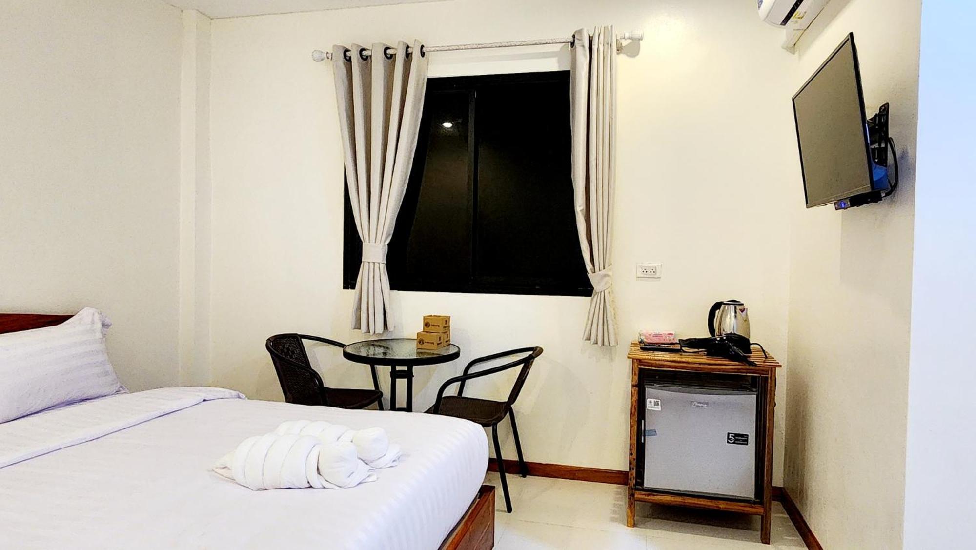 Chotika Hotel โรงแรมโชติกา ณ เชียงคาน Екстериор снимка